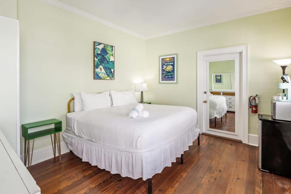 קי וסט Bananas Foster Guesthouse מראה חיצוני תמונה